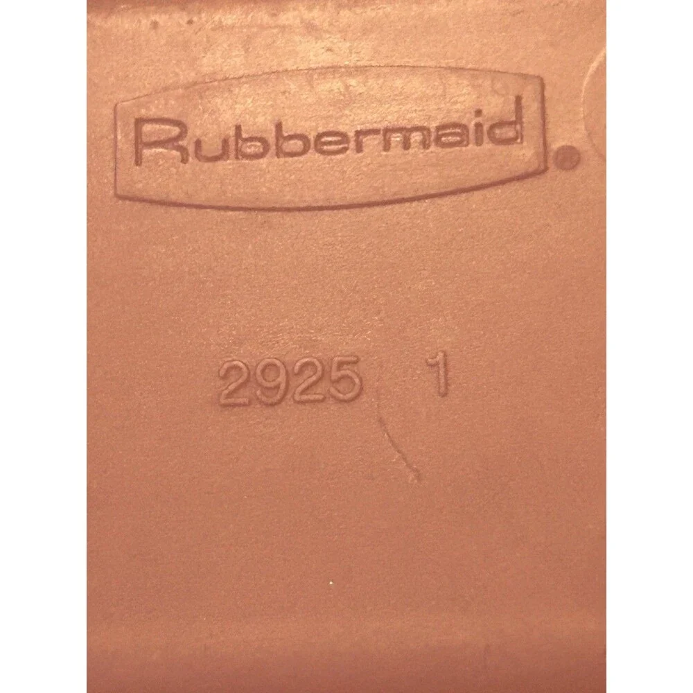 Rubbermaid vintage 90s